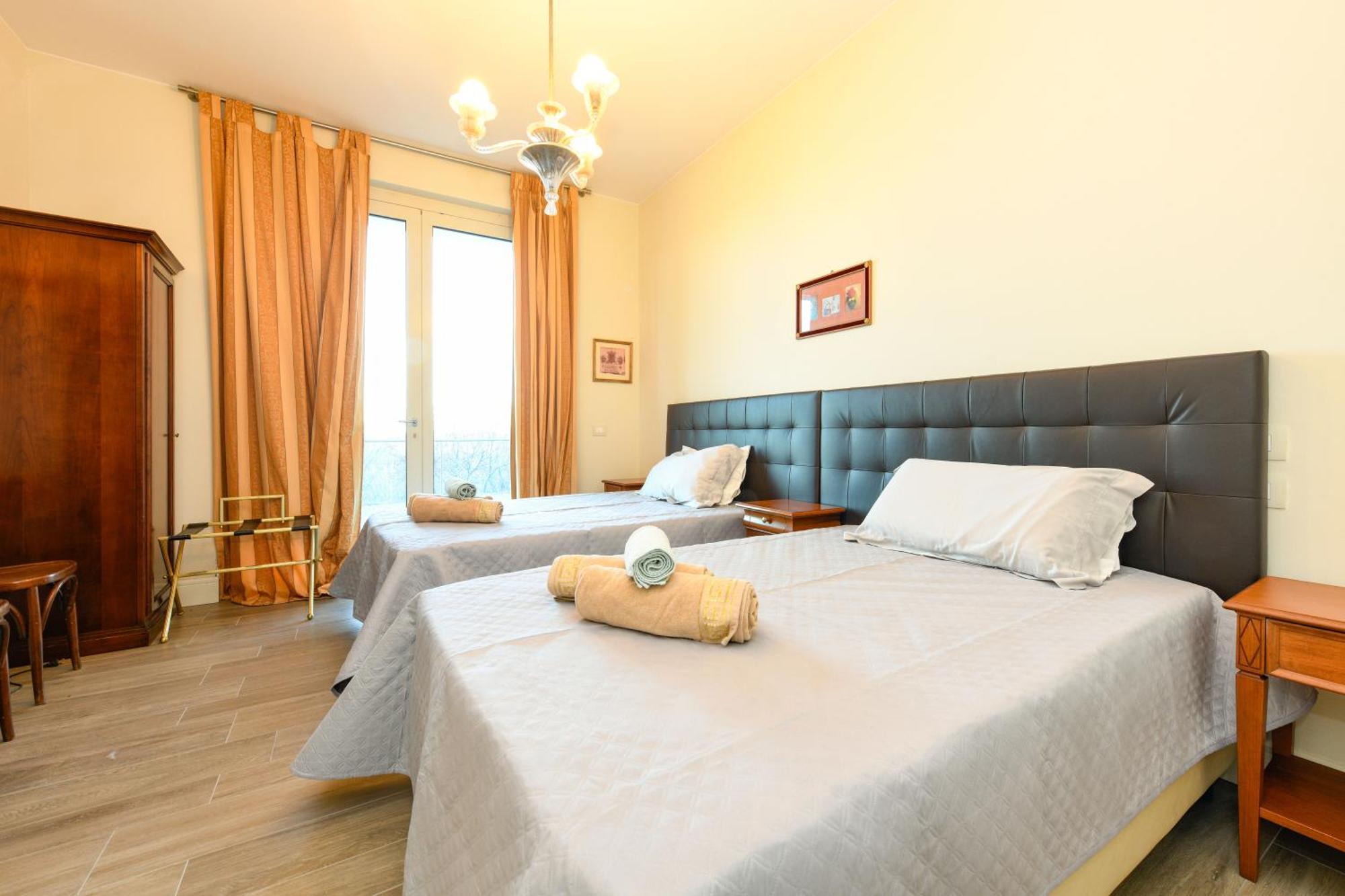 Villa Mirador - Myitalyhome Garda Паденге-суль-Гарда Экстерьер фото
