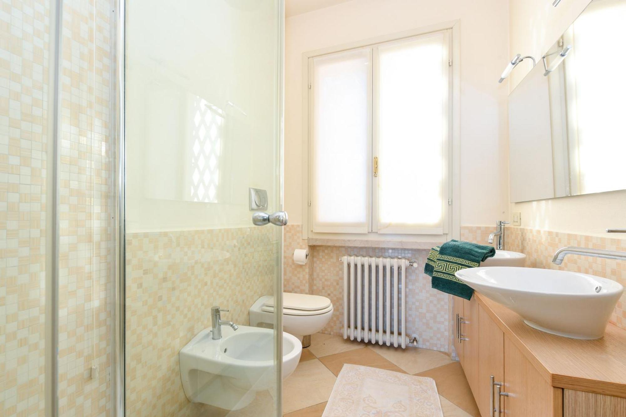 Villa Mirador - Myitalyhome Garda Паденге-суль-Гарда Экстерьер фото
