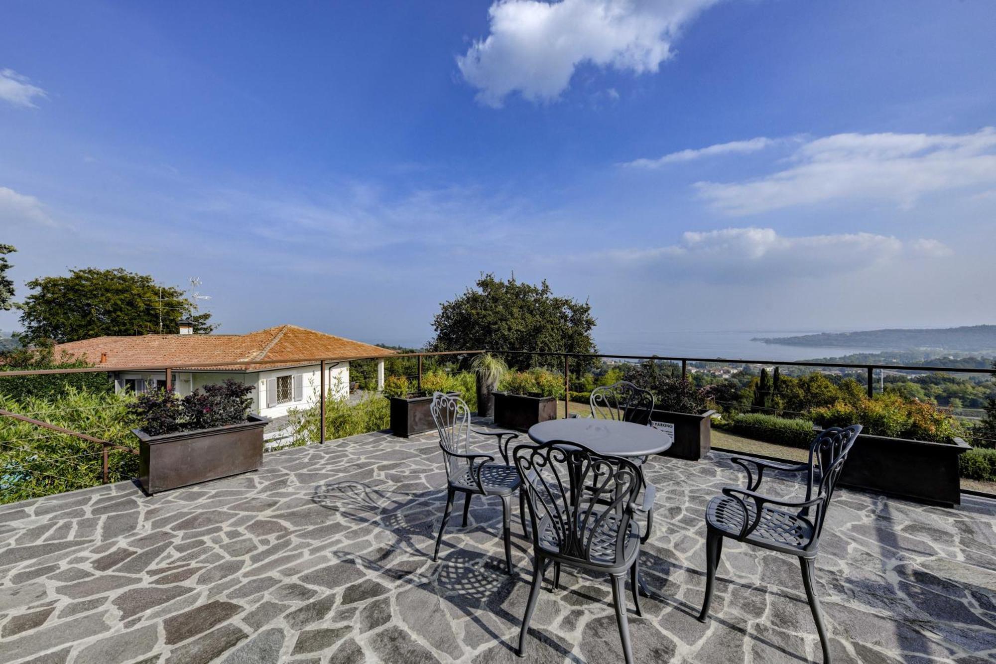 Villa Mirador - Myitalyhome Garda Паденге-суль-Гарда Экстерьер фото